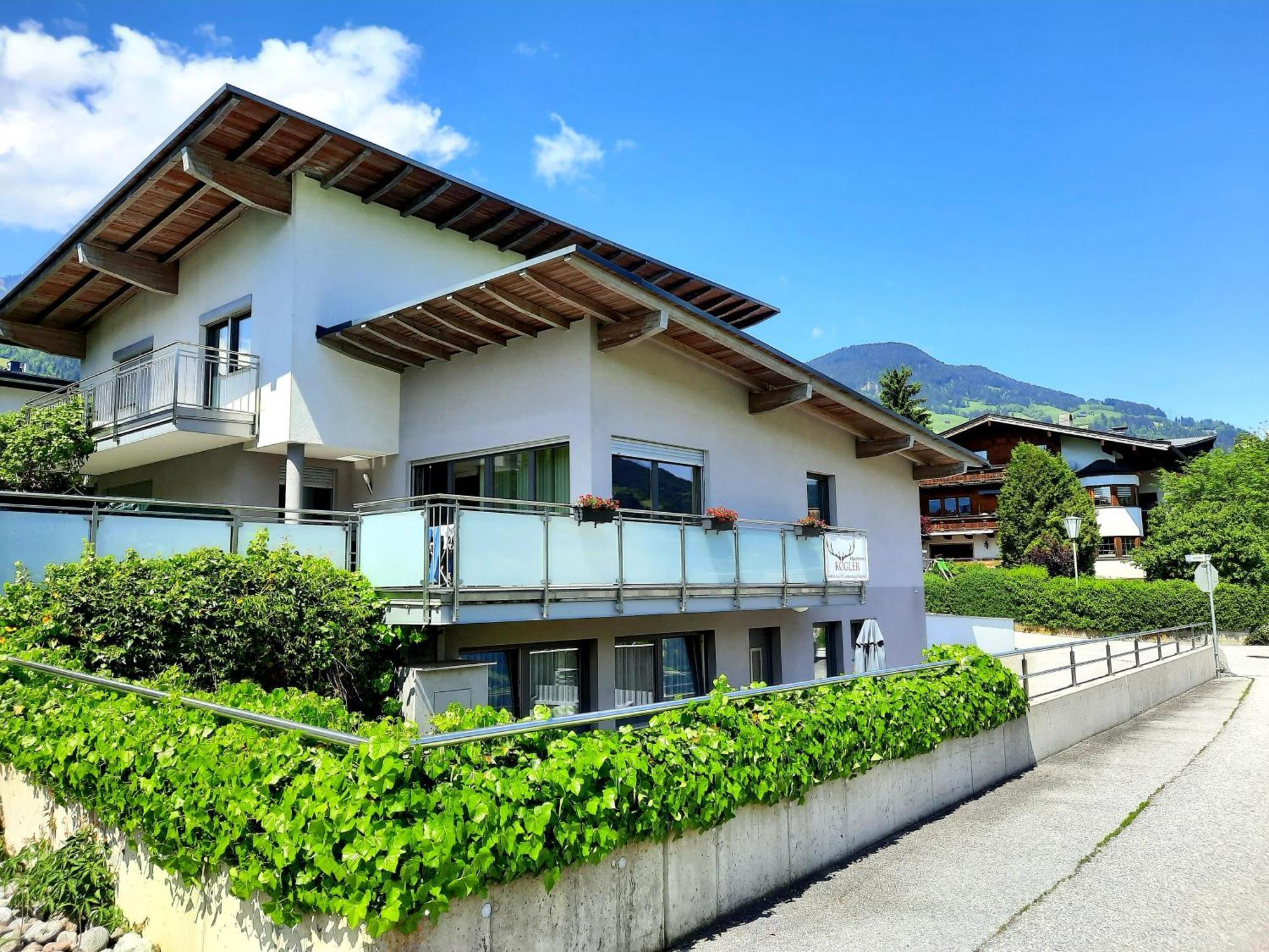 Apartment Kogler Fuegen Phòng bức ảnh